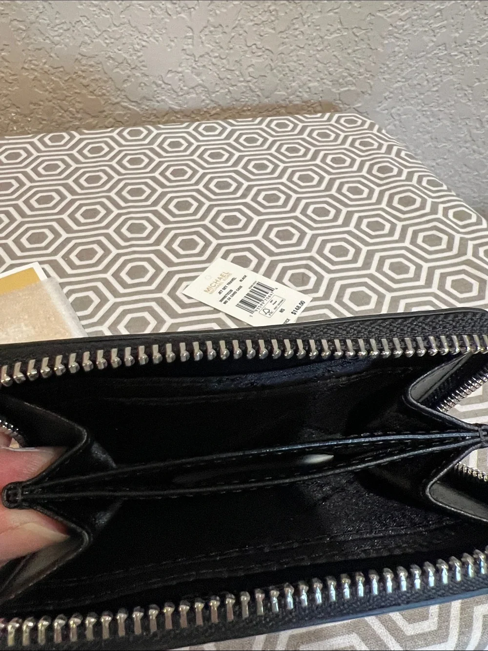 MICHAEL Michael Kors compact zip